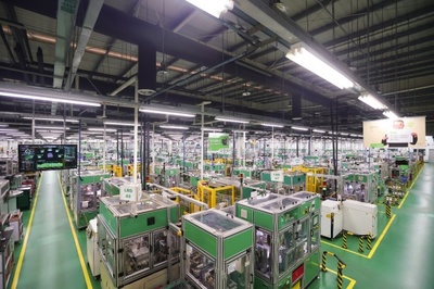 數(shù)智引擎，創(chuàng)新驅動——上海施耐德工控以智能化鑄造燈塔工廠新標桿